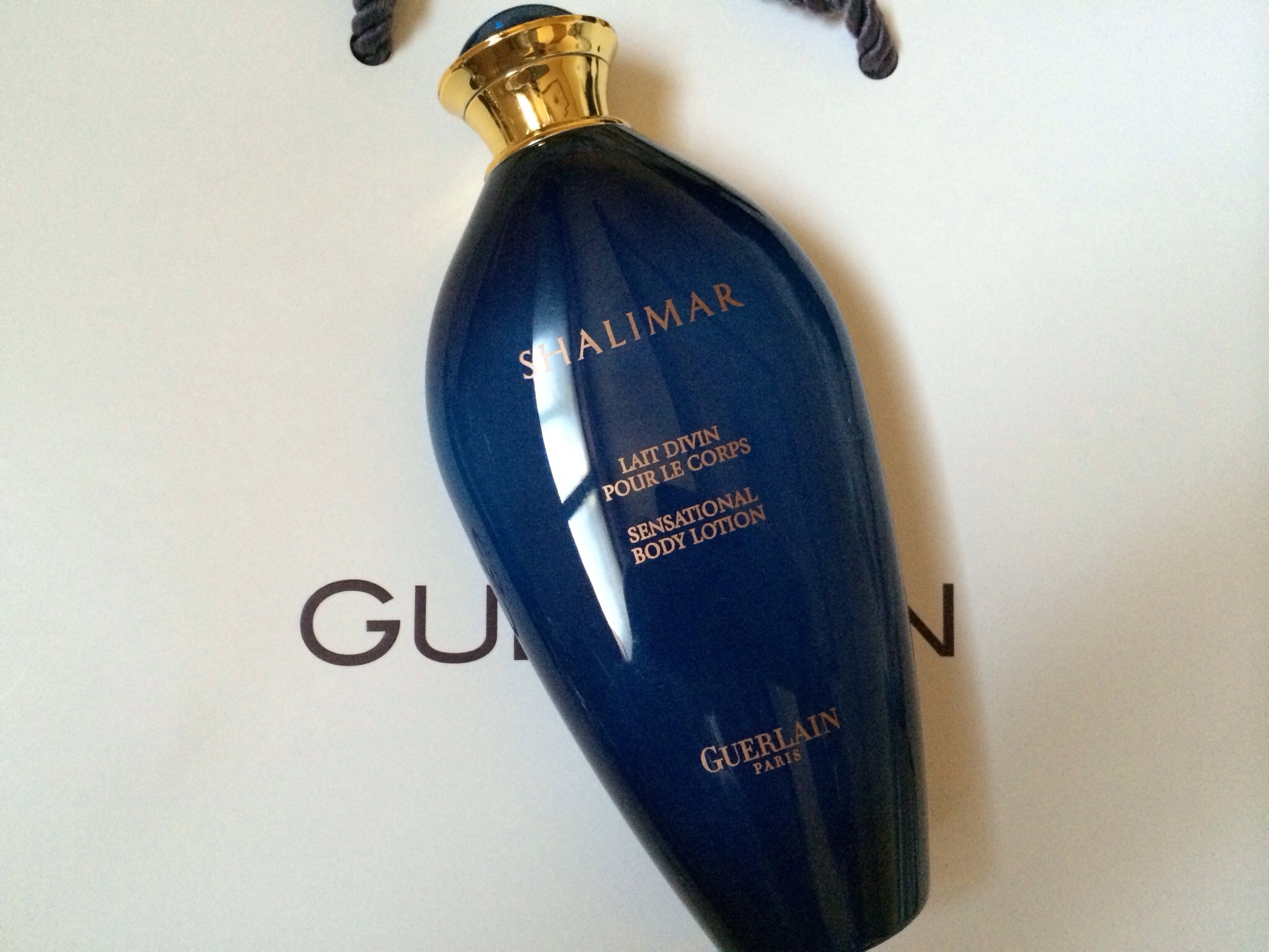 ゲラン / シャリマー ボディローションの公式商品情報｜美容・化粧品