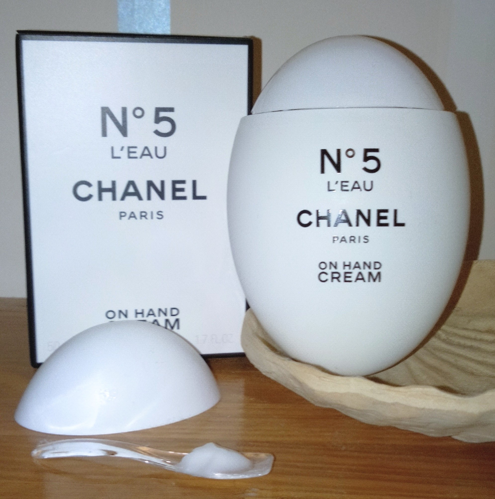 シャネル / シャネル N°5 ロー ハンド クリームの公式商品情報｜美容