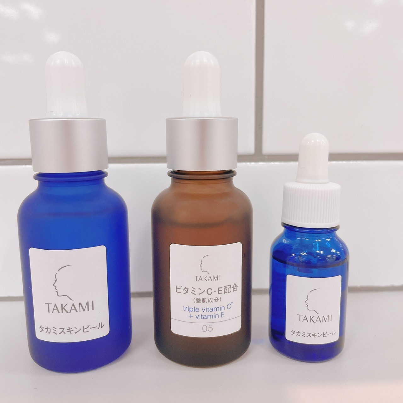 ポイント10倍も♪】角質美容を極めるタカミのクリスマスセットを解説