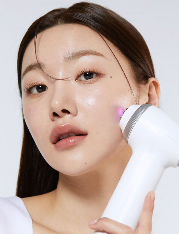 新商品】自宅で体験出来る小顔リフトケアが叶うRF美顔器！『AGE-R