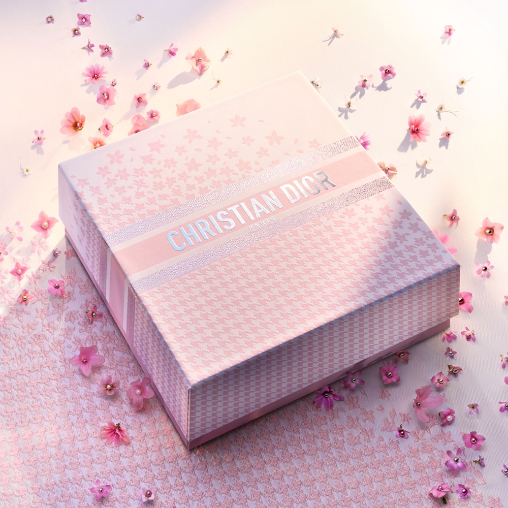 ミス ディオール限定コフレや期間限定ラッピングも】バレンタイン