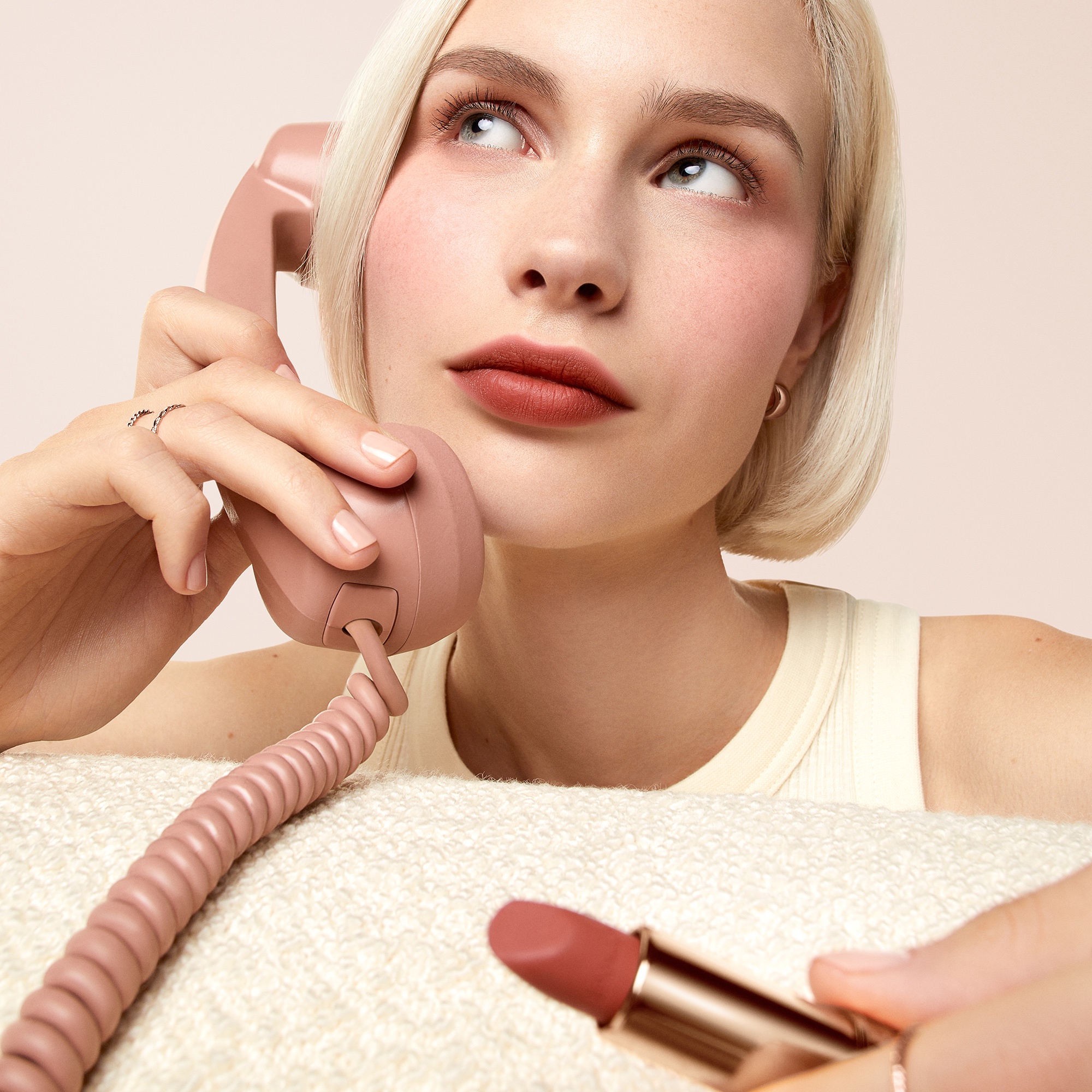 新色解説】あなた色がみつかる！リップ＆チーク2WAYのヌーディカラー