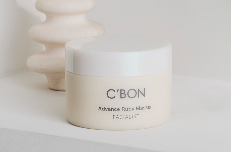 現品30名様プレゼント】クレンジングでエイジングケア！肌の上で