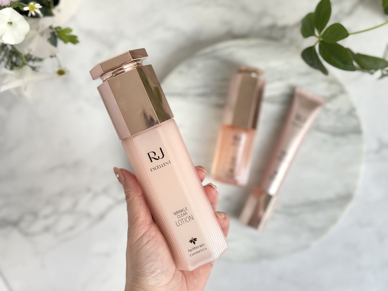 肌の印象は潤いで変わる】テクスチャーの“妙”がクセになる！毎日続け