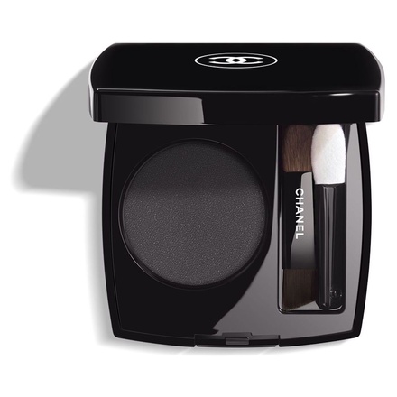 シャネル / オンブル エサンシエル 246 ボワ ヌワールの公式商品情報