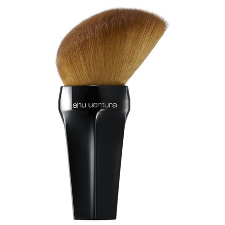 シュウ ウエムラ / ペタル 30K パウダー ブラシの公式商品情報｜美容