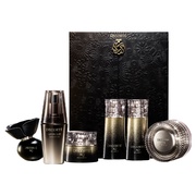 エスティ ローダー / メークアップ コレクション 2024の公式商品情報