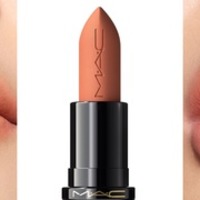 ブルームオーラ. / ブルームオーラ. FCエッセンスプラス 30mlの公式