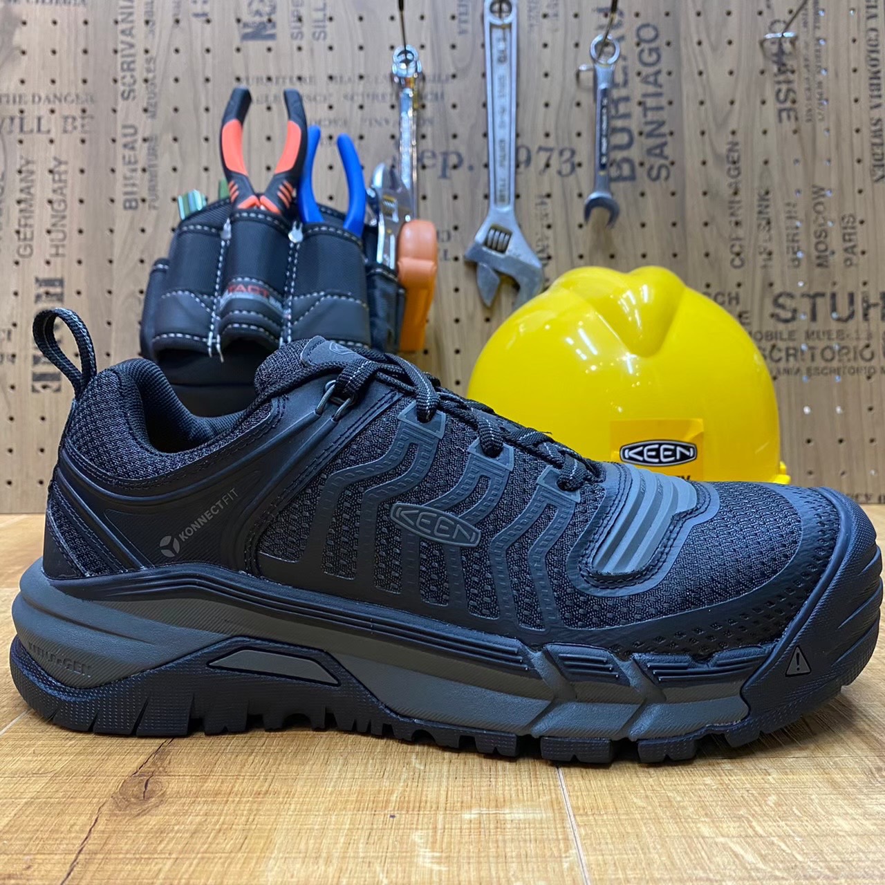 KEEN UTILITY】KEEN(キーン)の安全靴!?作業時だけでなく、日常でも使い