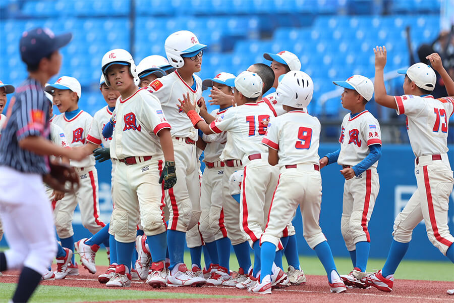 連覇か、36年ぶりか…“小学生の甲子園”決勝は「関西対決」へ 22日に最後