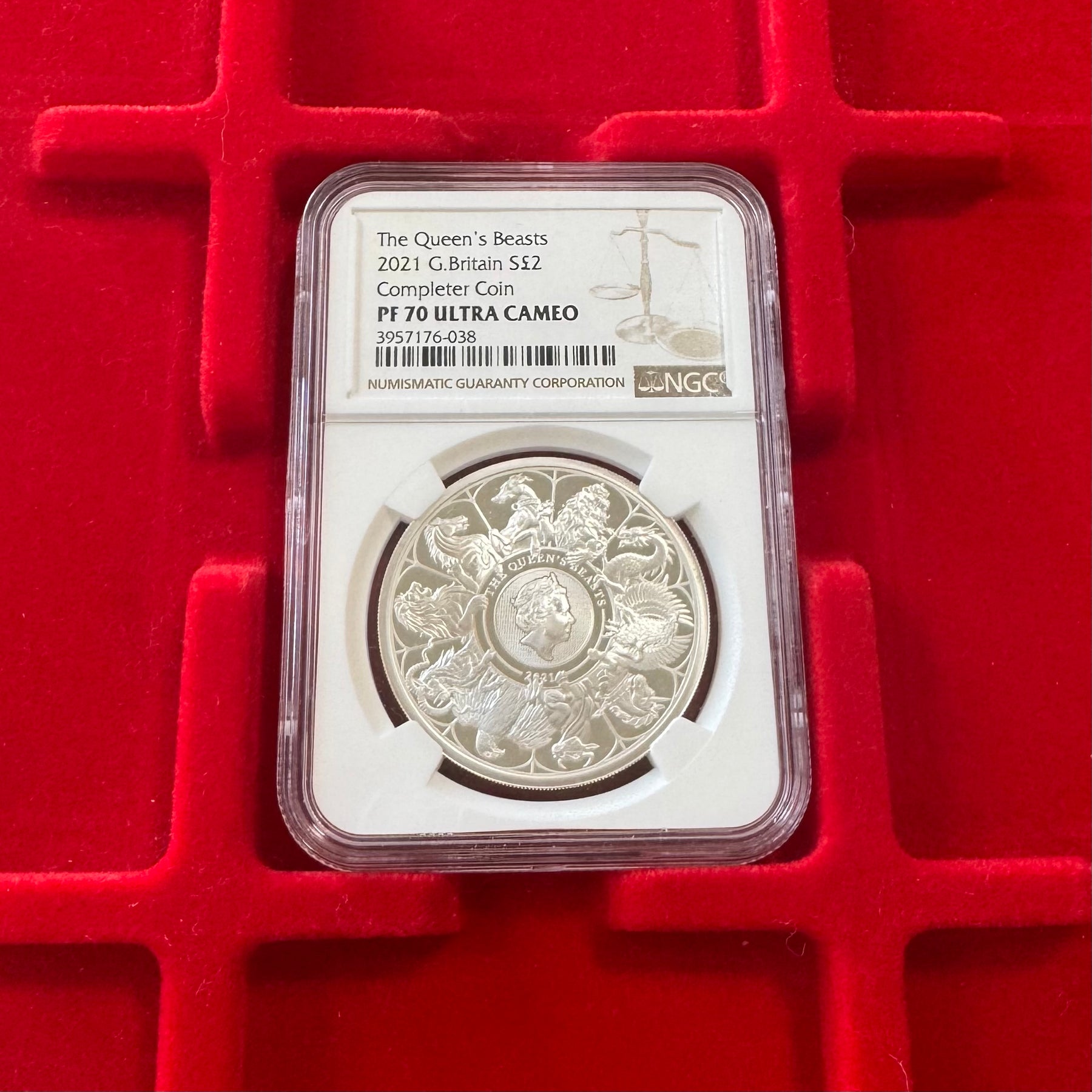 2021年 英国 クイーンズビースト コンプリーター 2ポンド 1オンス銀貨