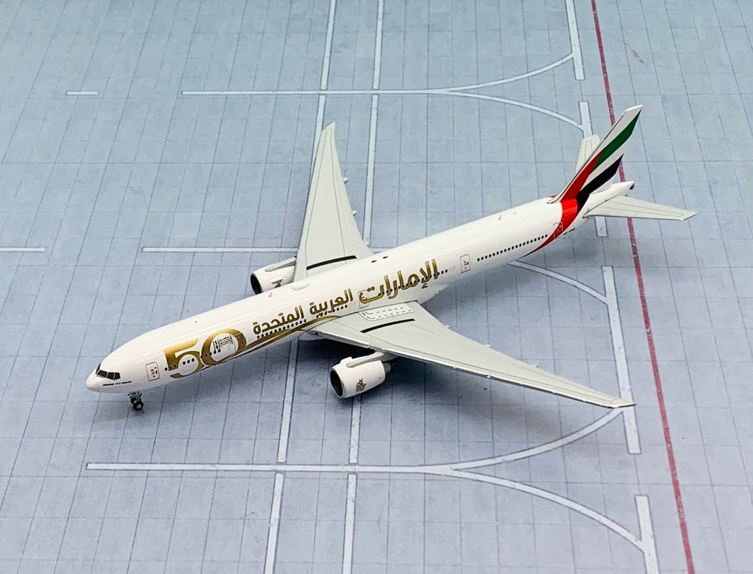 航空機・ヘリコプター [1/200]Gemini Emirates Boeing 777-300ER