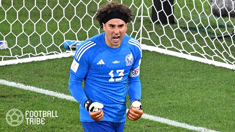 メキシコ代表を救った守護神オチョア、PKストップに歓喜「50本以上の