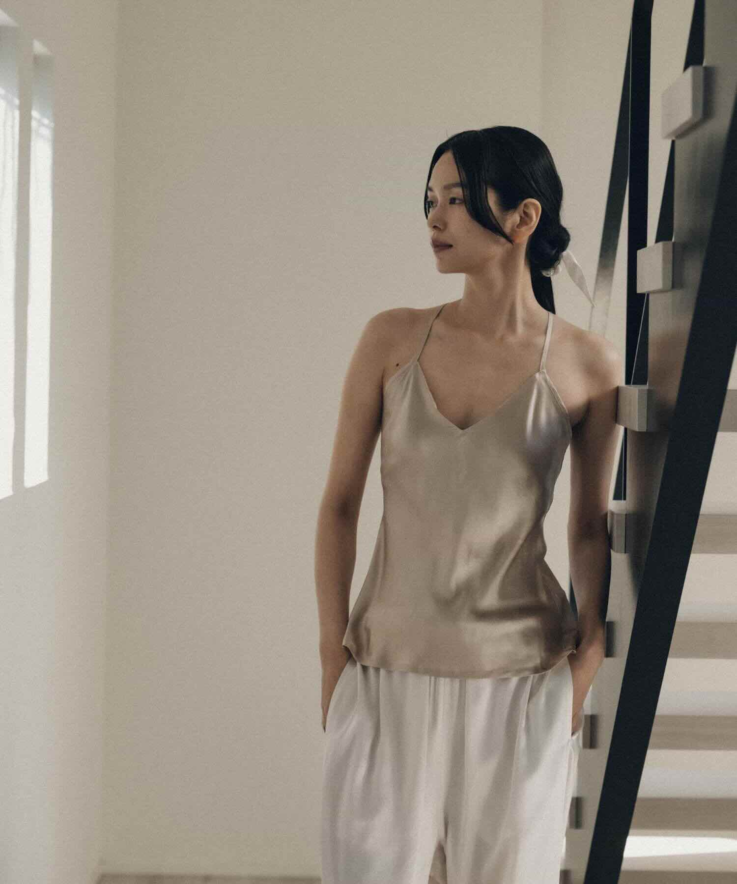 Foo Tokyo 公式ストア | シルクキャミソール チャコールグレー