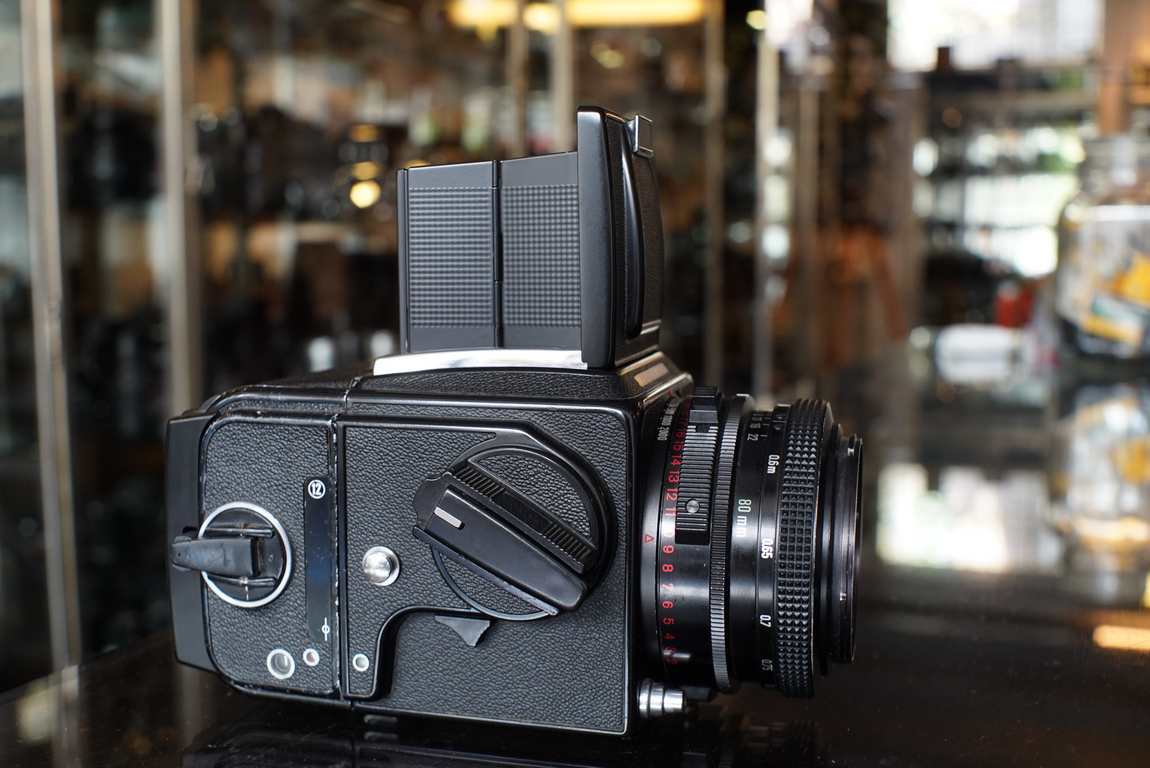 Hasselblad 2000FC/M kit black + Planar 80mm f/2.8 F - Fotohandel