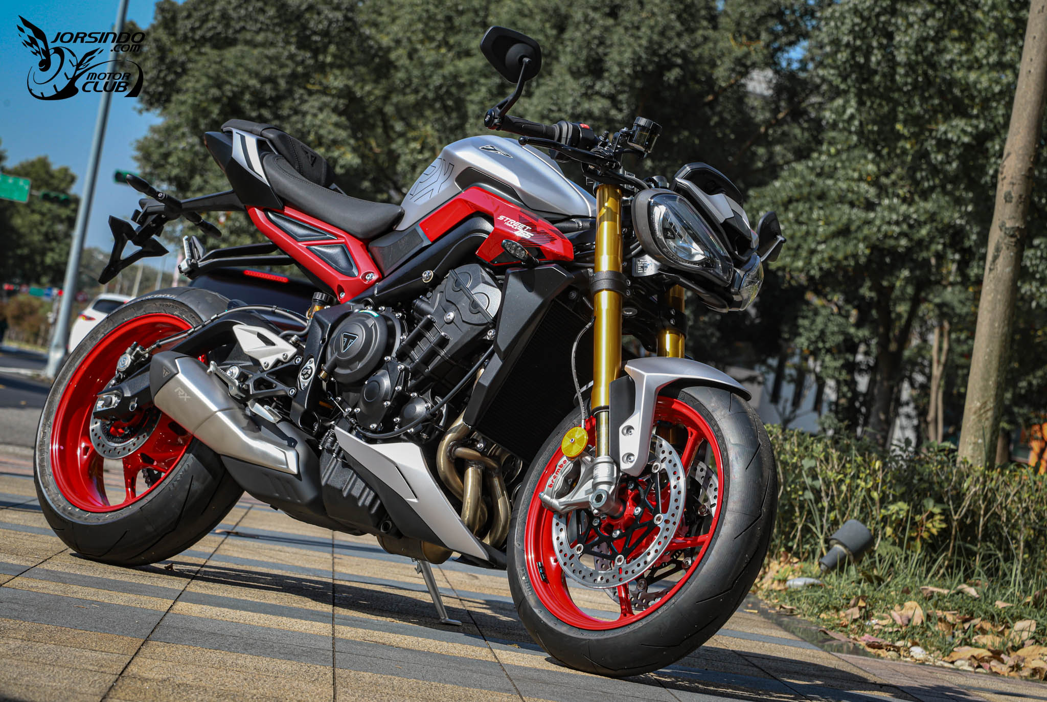 展間實拍] 75.8萬元！凱旋運動紳士Street Triple 765 RX國內亮相