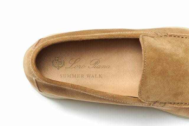 img_e0e4f417f2f7baf8b43d2fe068