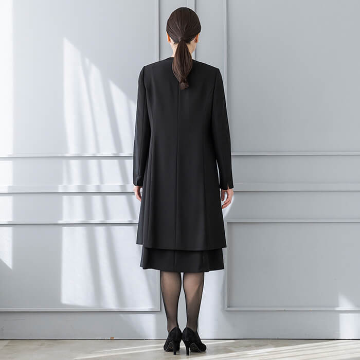 ベーシックなブラックフォーマル4点セット 9号・ブラック｜東京