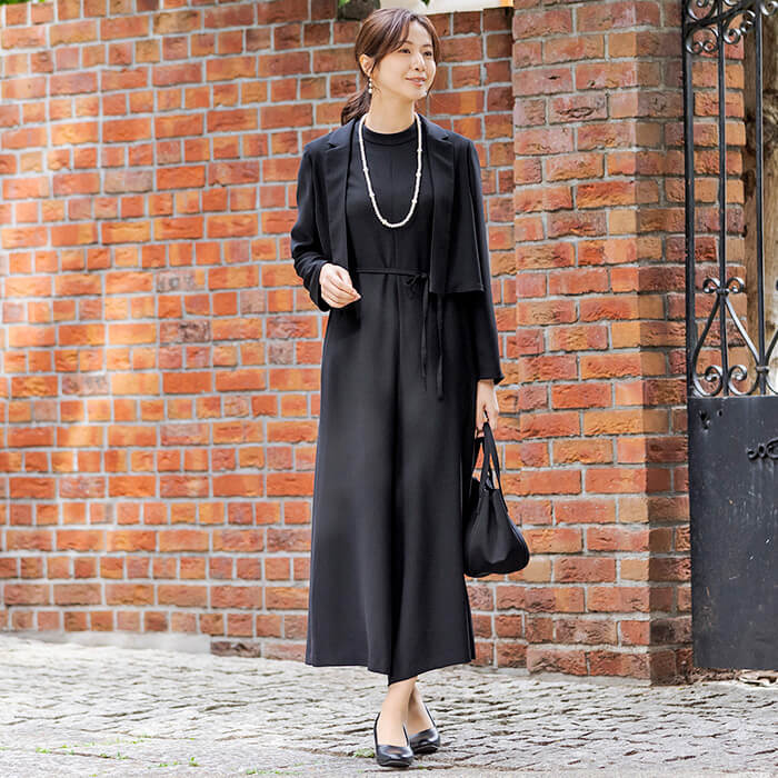 ドレッシーなオールインワンスーツ 9号・ブラック｜東京ソワール