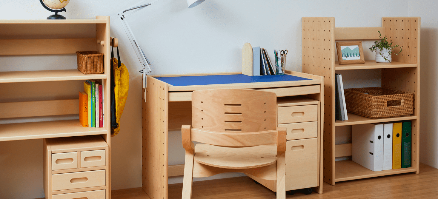 Formio 学習机セット（赤） Formio 学習机セット（赤） デスク