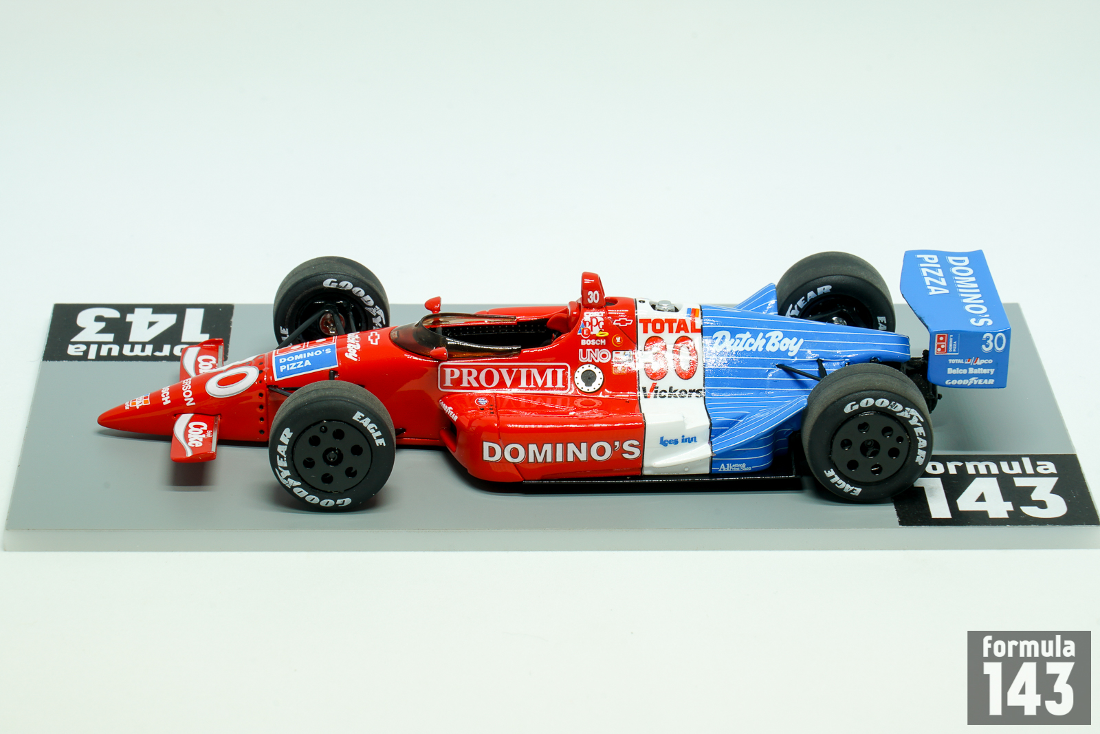 1990 Lola T90/00 – Chevrolet Luyendyk – formula143