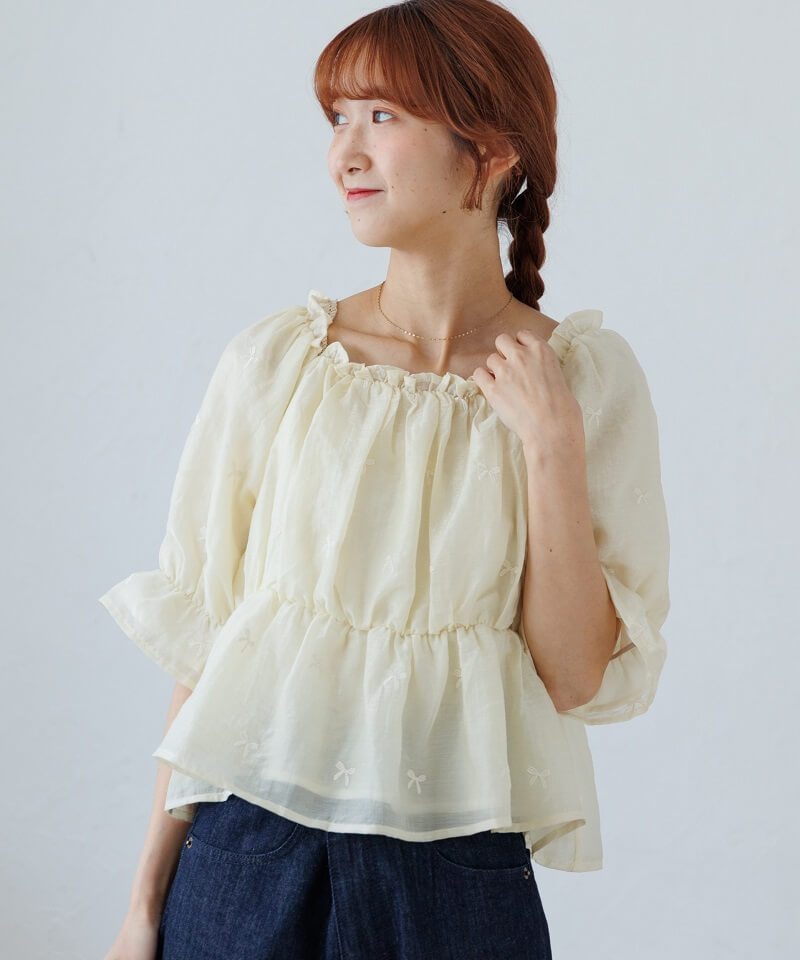 30%OFF】pearly ribbon blouse～ﾊﾟｰﾘｰﾘﾎﾞﾝﾌﾞﾗｳｽ | flower／フラワー