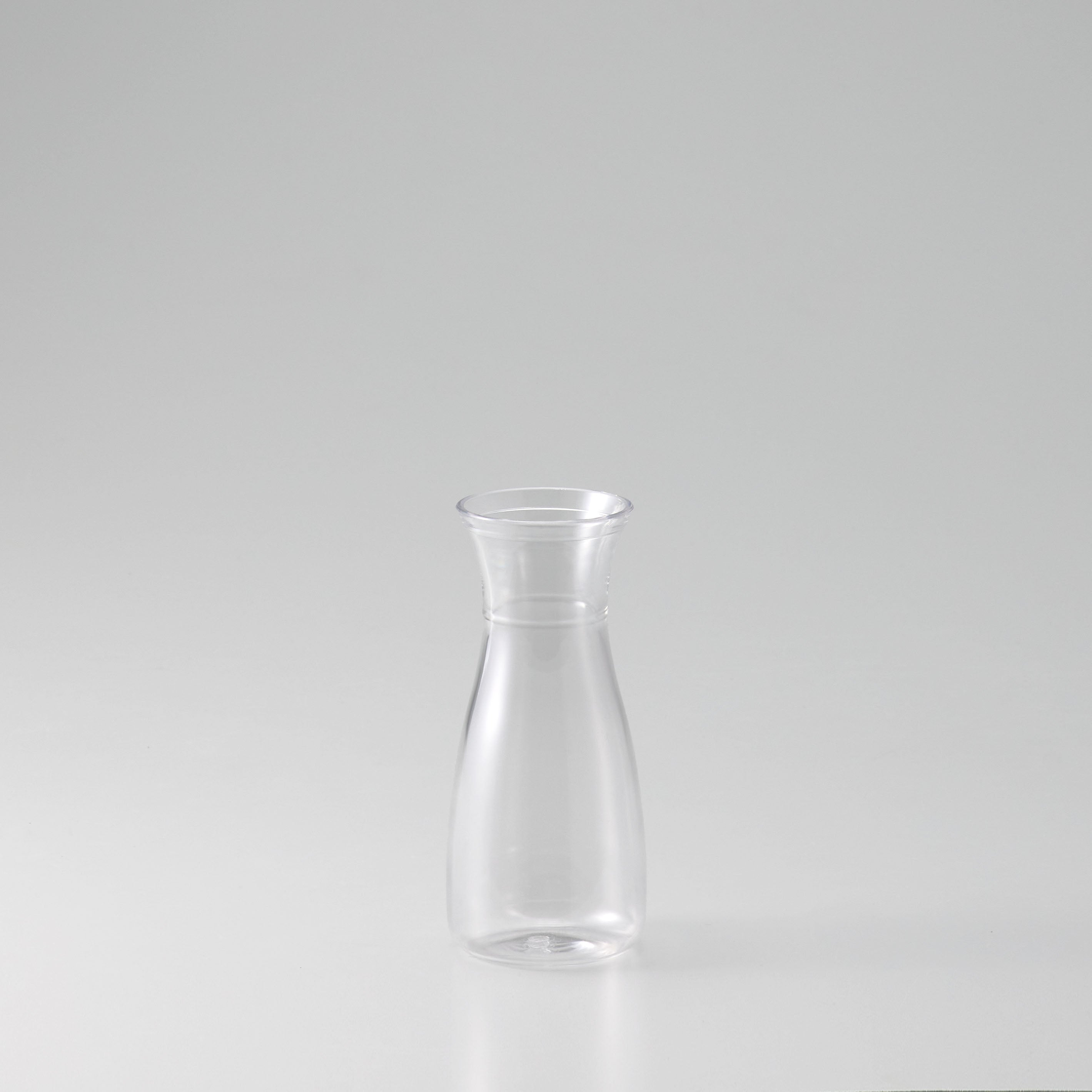 カジュアルに使いやすい、カラフェ(水差し)型の花瓶【PC carafe