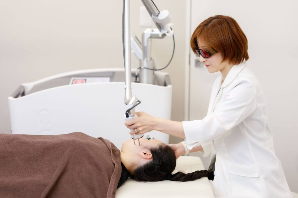 そばかすを消す・取る方法｜レーザー治療と自宅ケア・メイクで隠すコツ