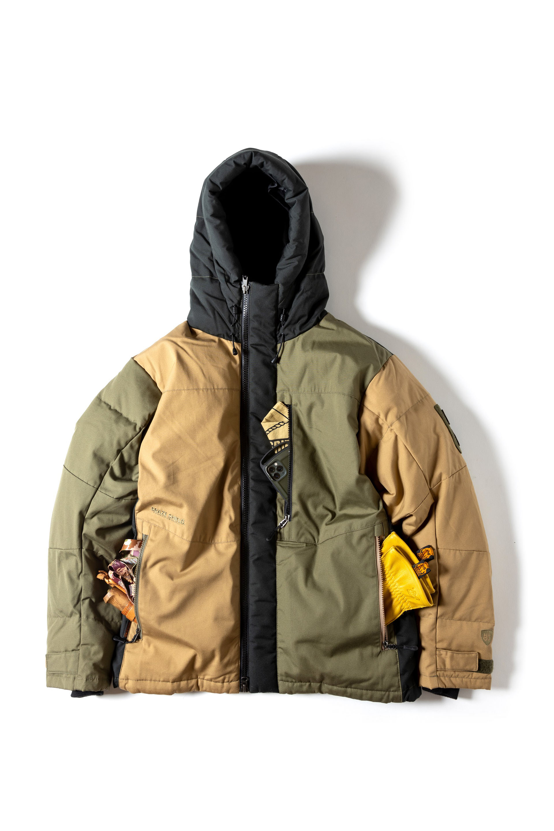 atmosからGRIP SWANYとのDOWN JACKET & PANTSが10⽉30⽇(⼟)登場