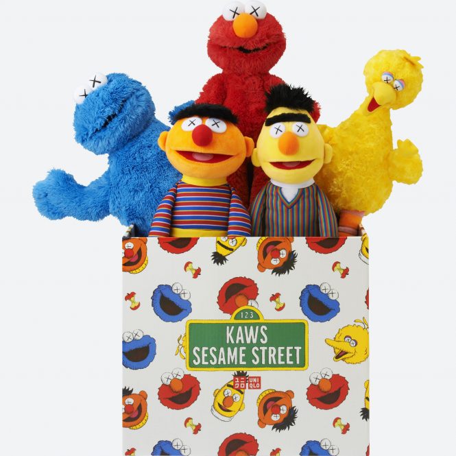発売当日に完売となっていたUTのKAWS x SESAME STREETの『ぬいぐるみ