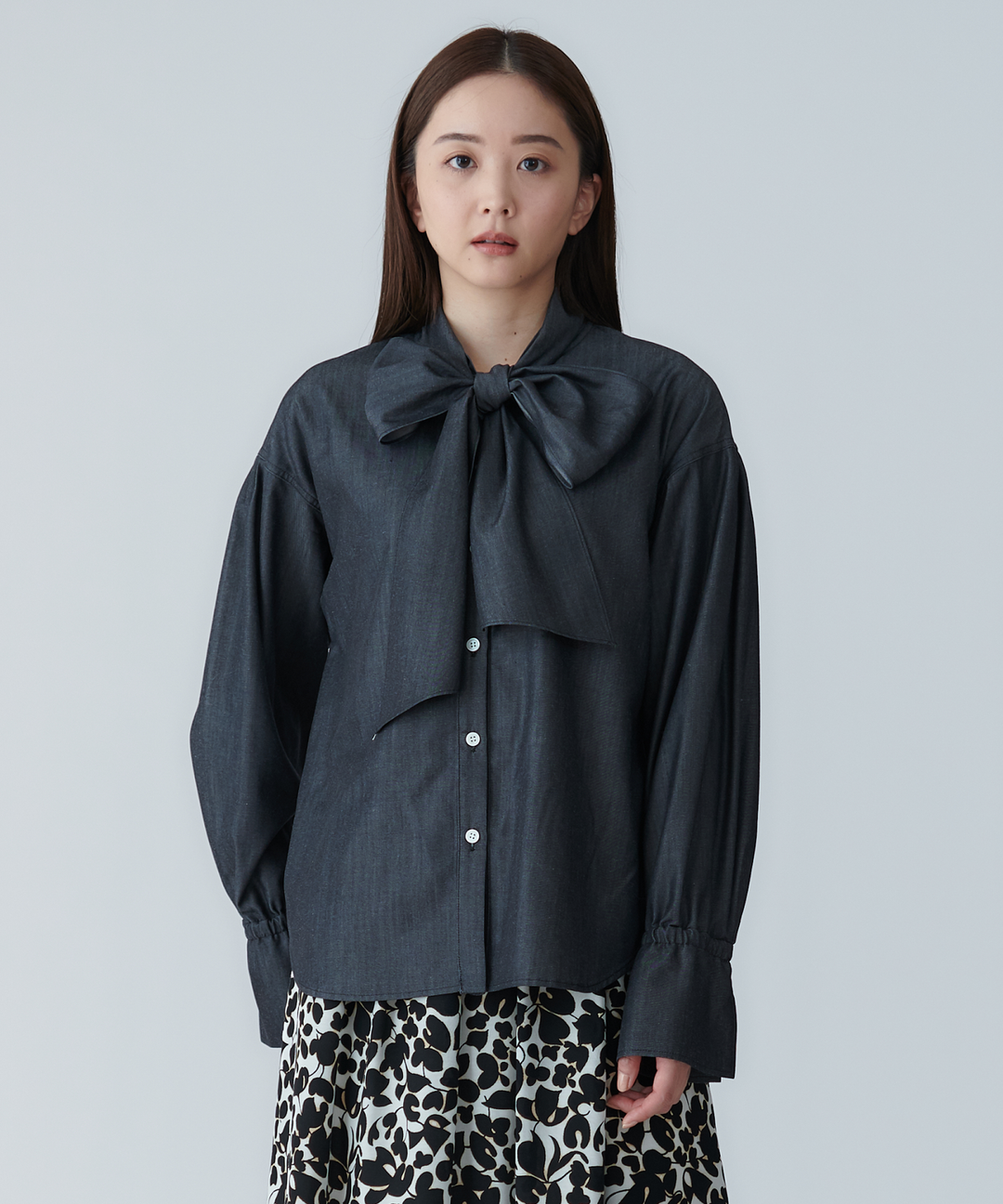 ボウタイデニムブラウス – FACE SANS FARD