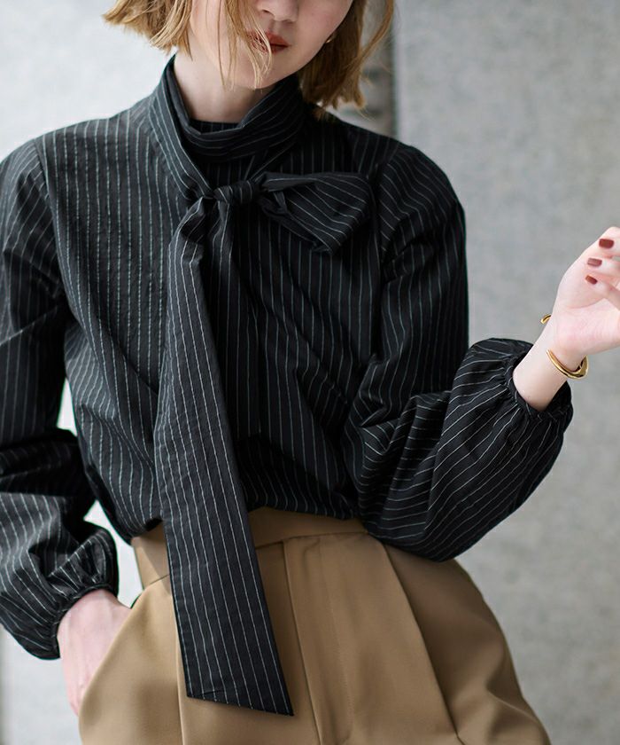 ボウタイ付シアーハイネックブラウス | ur's（ユアーズ）