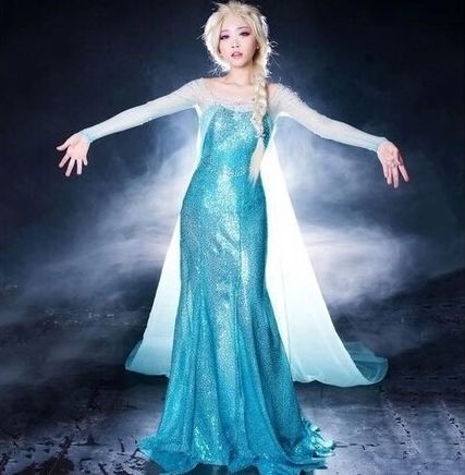 エルサ 雪の女王ドレス ウイッグセット【アマゾン】: FROZENアナ