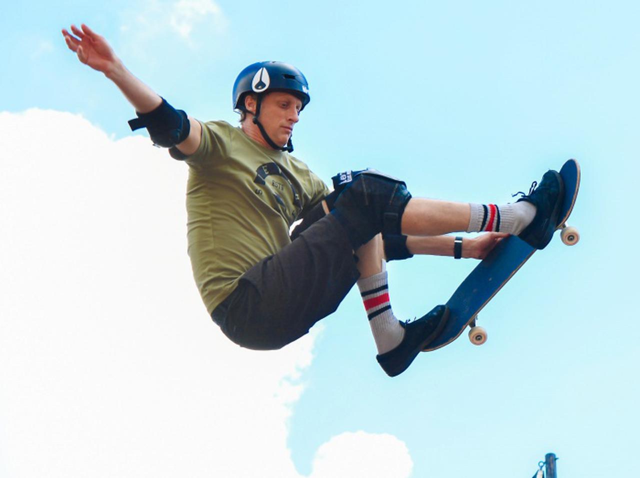 キャリア最大の危機、スケボー界のレジェンドであるトニー・ホークが