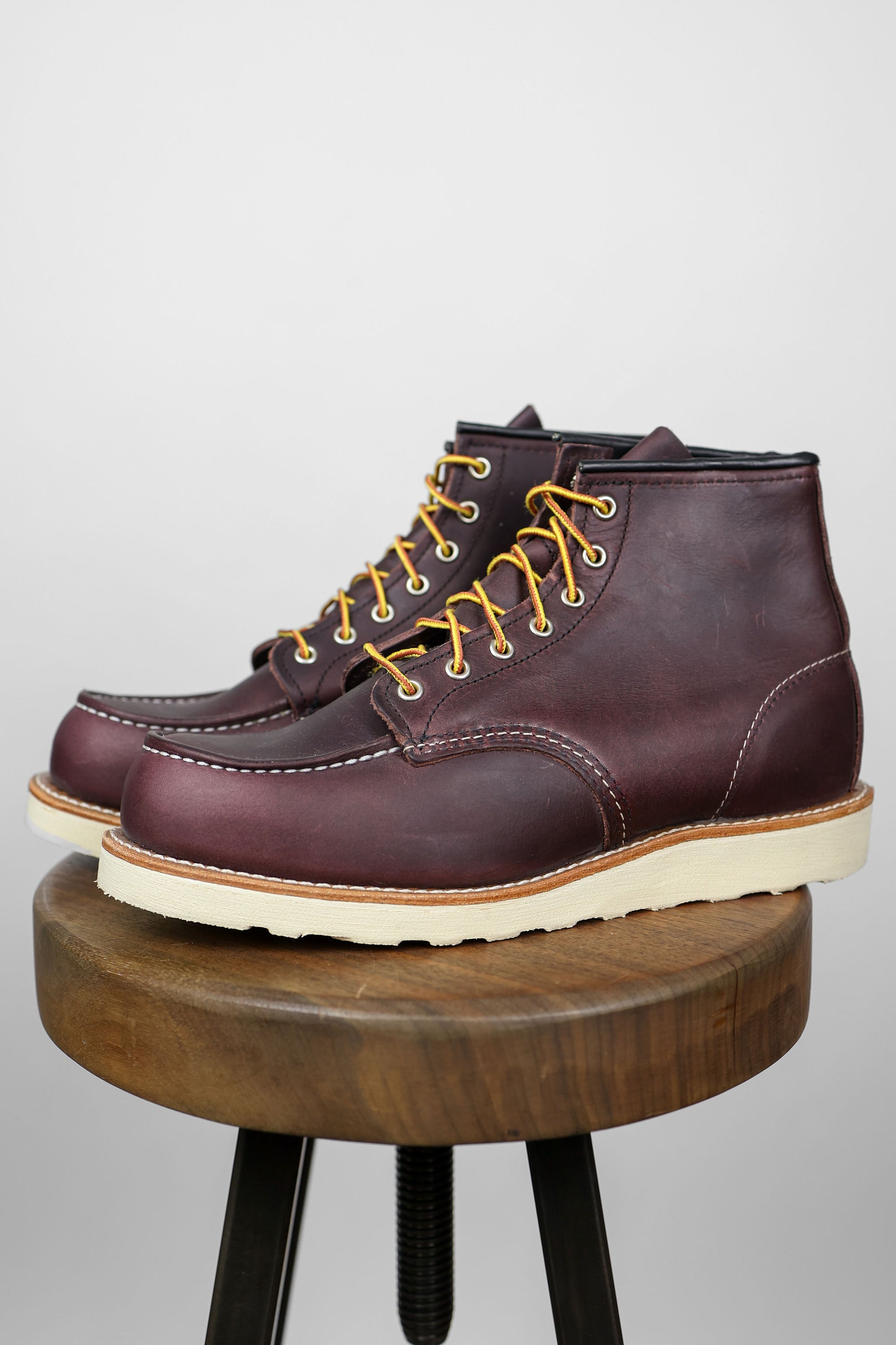 Red Wing Heritage Classic Moc 8847- Black Cherry - Franklin & Poe