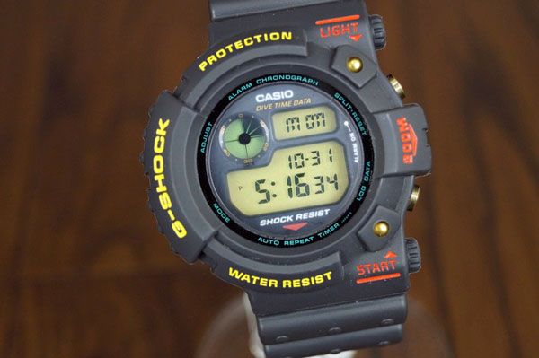 G-SHOCK DW-6300-1B 初代フロッグマン