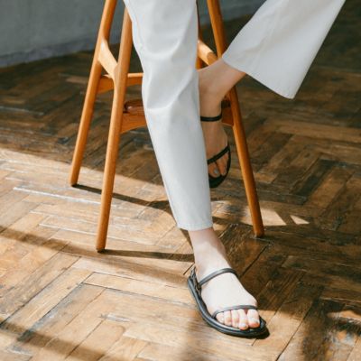 CORSO ROMA，9(コルソローマ ノーヴェ)のレザーサンダル通販 | 集英社