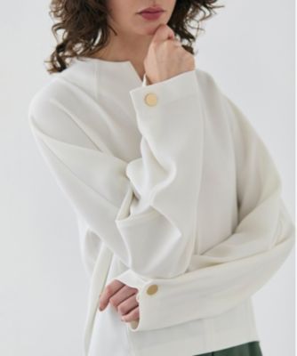 BEIGE，(ベイジ)の【洗える】RUE / スリットネックフォルムブラウス