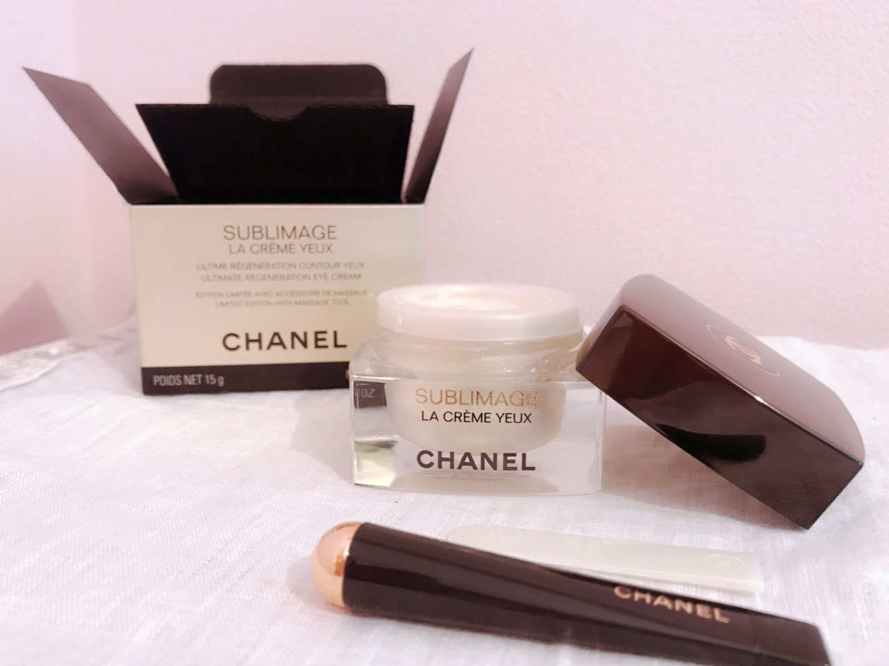 シャネルのアイクリーム「サブリマージュ ラ クレーム ユー」で目元の