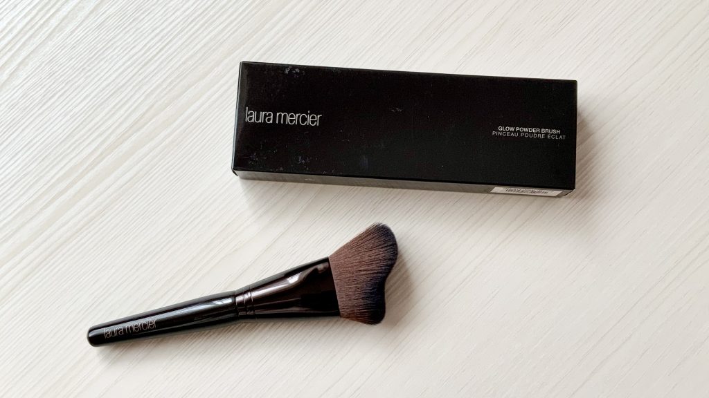 E00D9760-0C5C-4D62-A2C6-