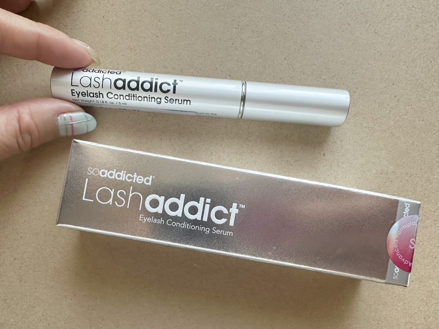 何が変わった？まつ毛美容液ラッシュアディクト リニューアル後の違い