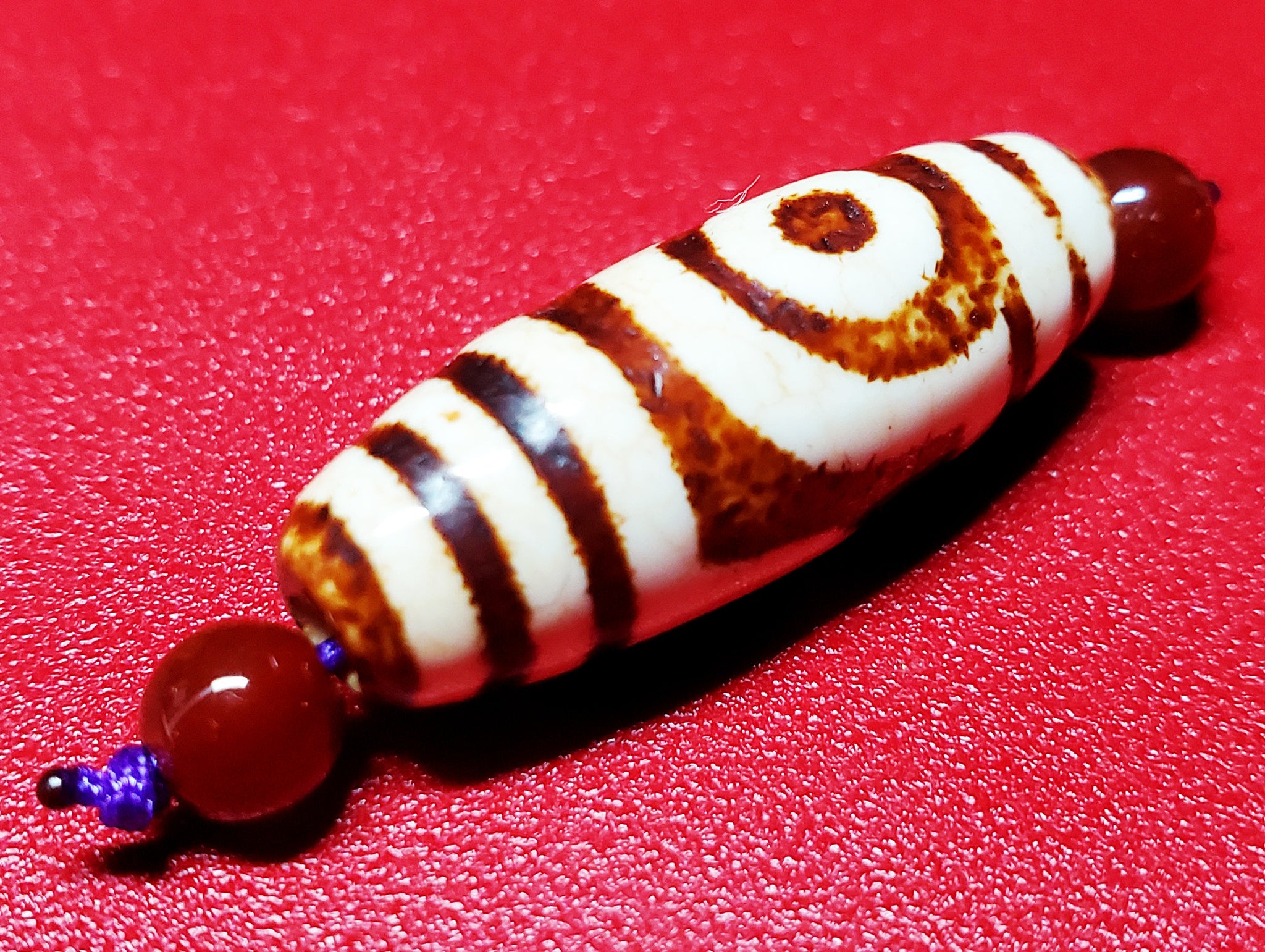 上肯天珠・二眼天珠 – 天然石の店 ふうちゃん