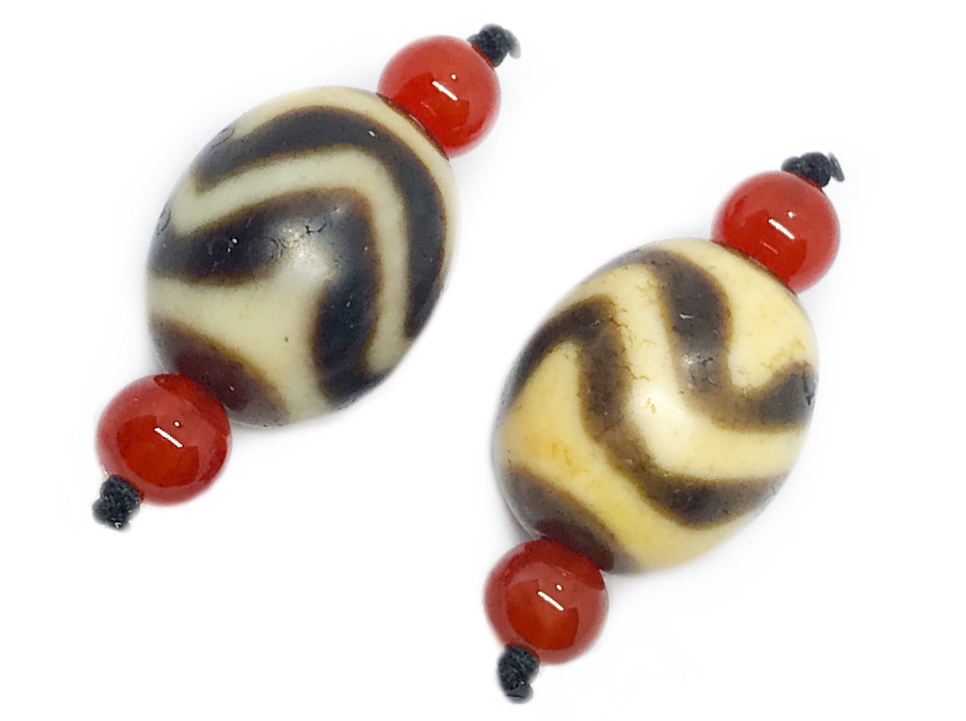 水紋虎牙天珠・老礦伝承天珠 – 天然石の店 ふうちゃん