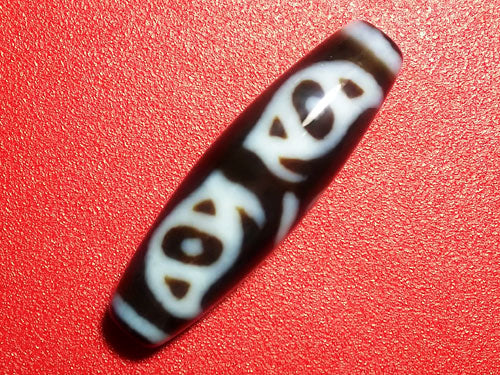 アン・普賢菩薩・龍眼梵字天珠・至純高級天珠／約12×38mm前後