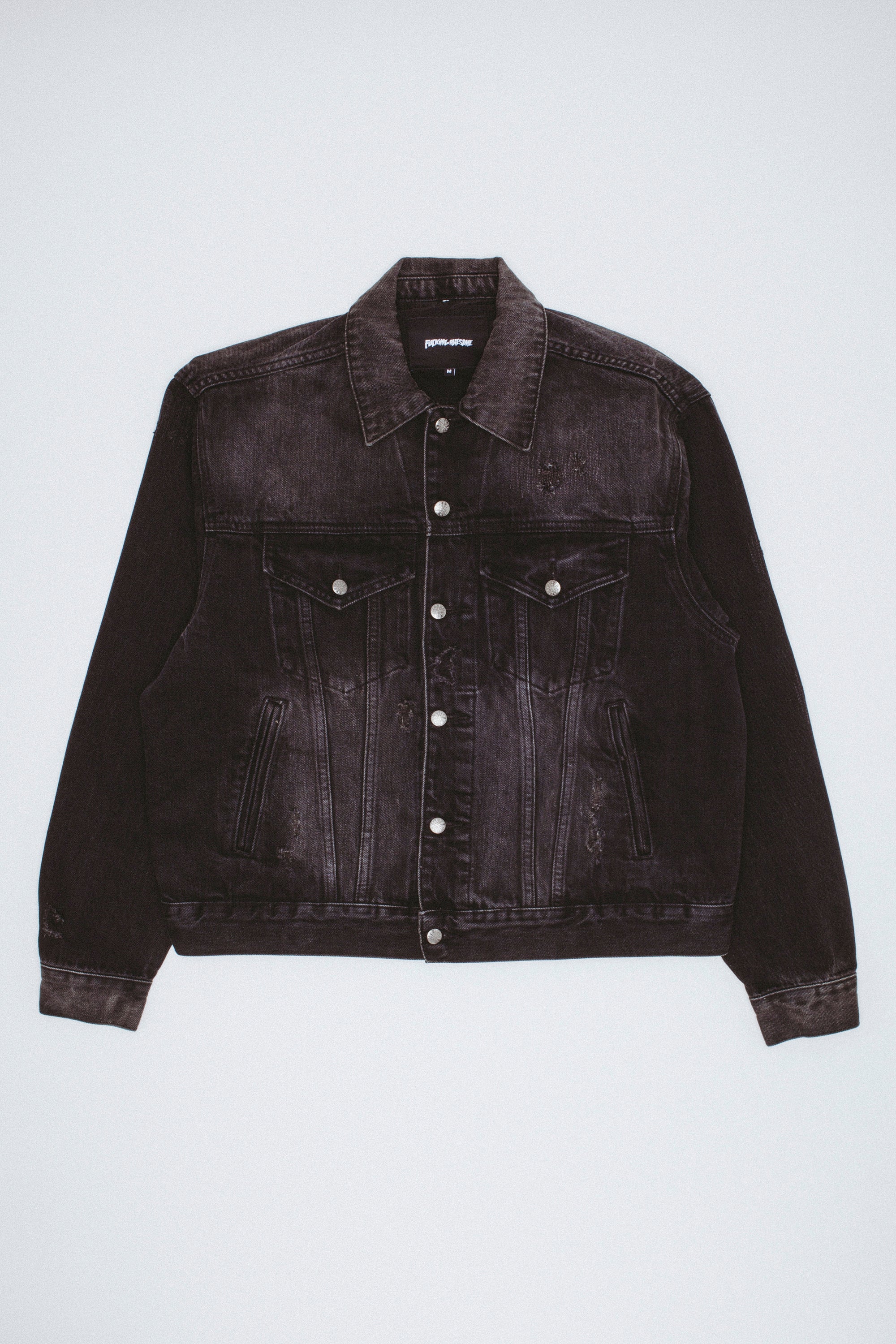 2025_FA_HolidayKorea_GraphicDe