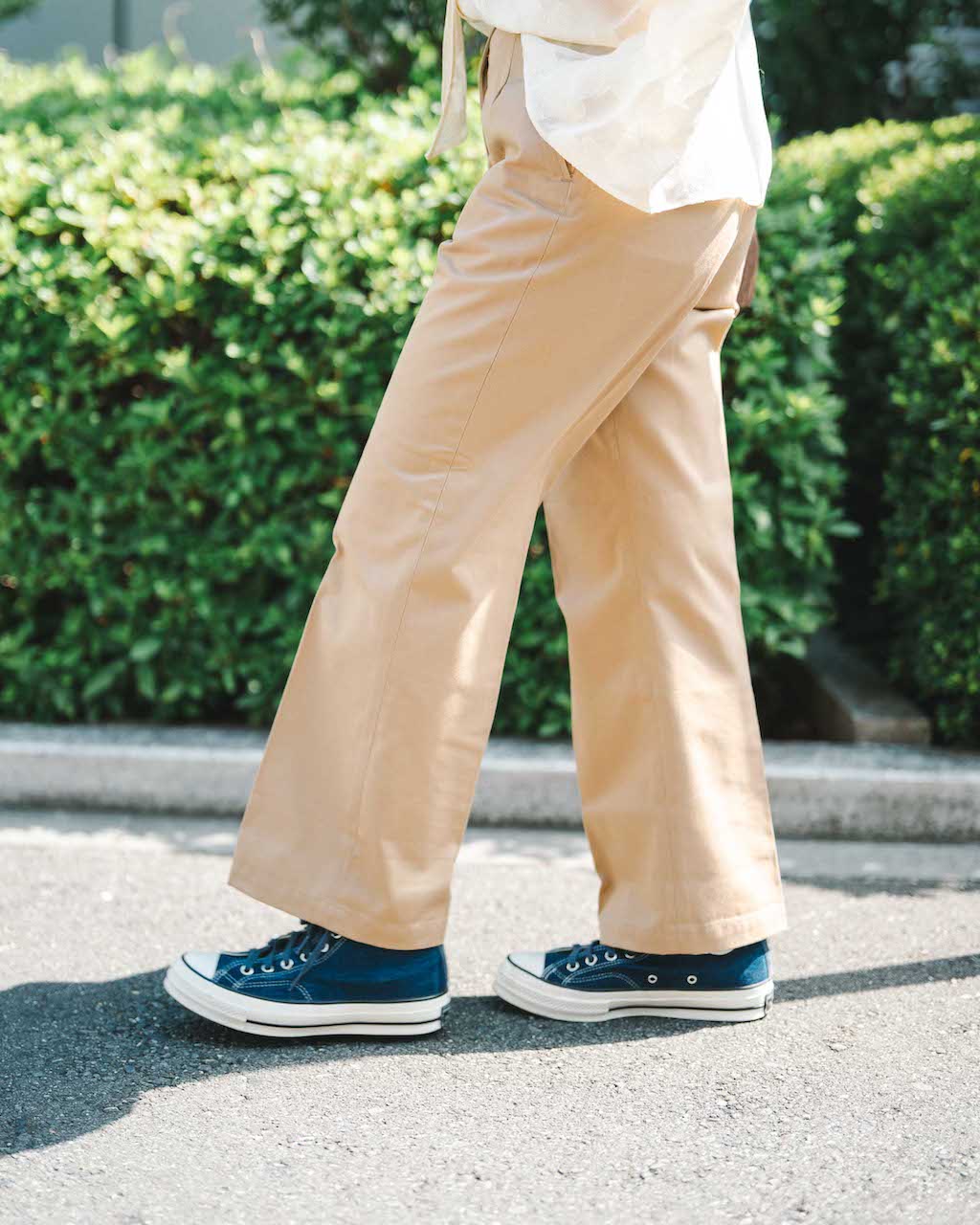 チノパン”が主役の秋コーデ5選。汎用性が高いから着こなしの幅が広い