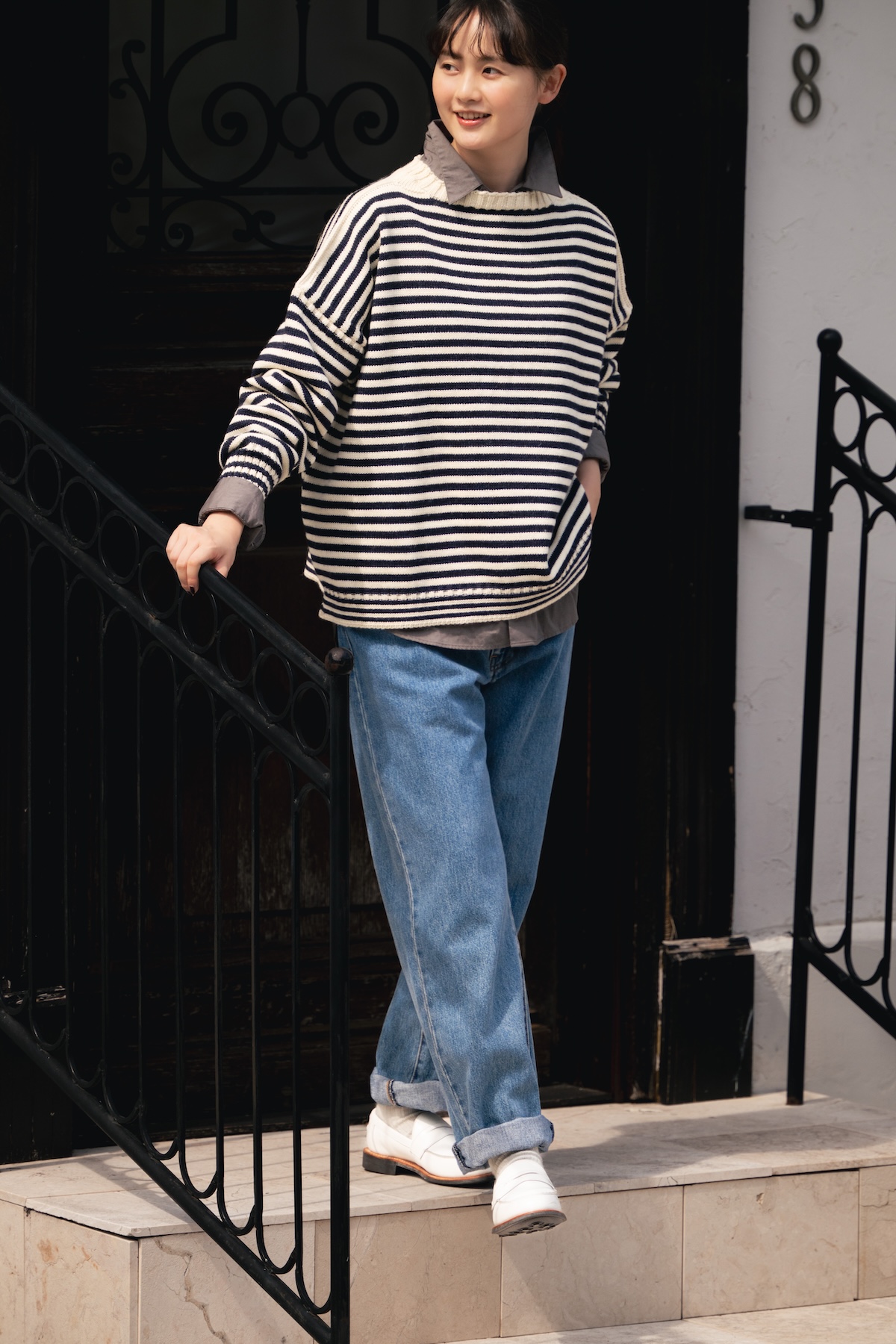 マリンなムード漂うガンジーセーターは、防風性も耐久性も抜群