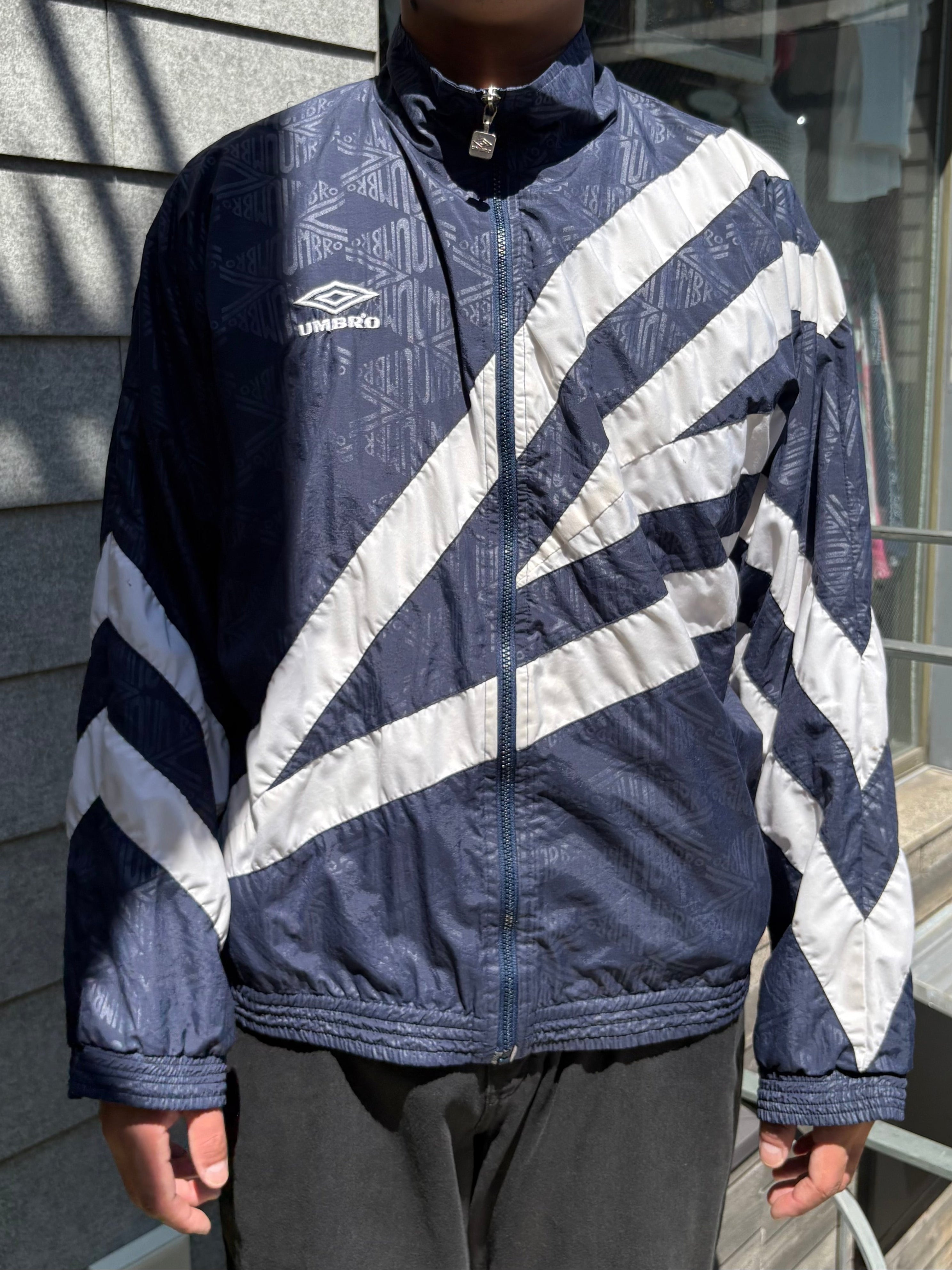 90's「UMBRO」ナイロンジャケット – FUJI STORE