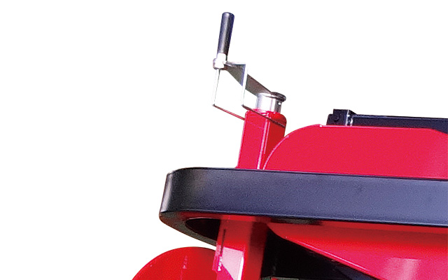 畦塗り機 COG｜製品紹介 | 冨士トレーラー製作所