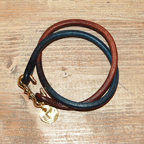 池之端銀革店】Cramp 二重巻きブレス （2匹ネコ） | 藤巻百貨店